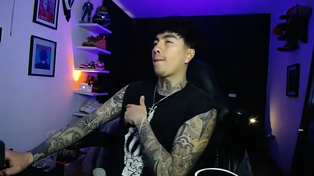 jung dragon online show from 11-30-25, 02:51