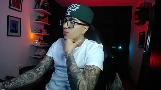 jung dragon online show from 10-27-25, 01:28