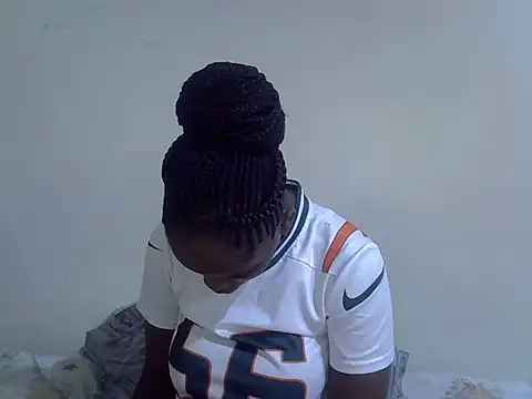 HOT-JAZMINE online show from 04-06-26, 09:16