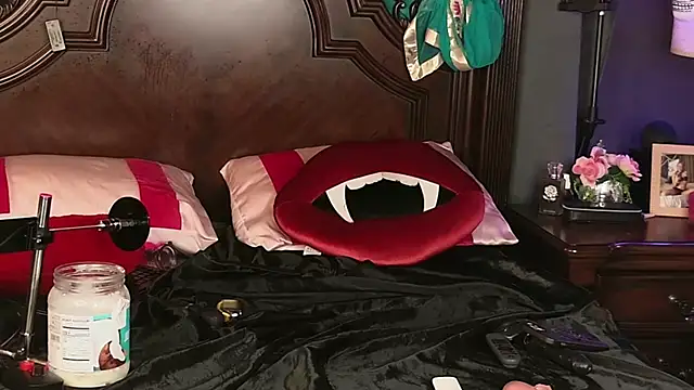 MeghanMarley online show from 10-18-25, 05:09