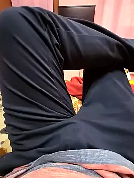 Loveboycurvy online show from 02-04-25, 03:33