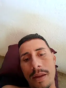 Snapshot of luissilva0071 chatting on 05-05-26, 03:26 luissilva0071 online show from 05-05-26, 03:26