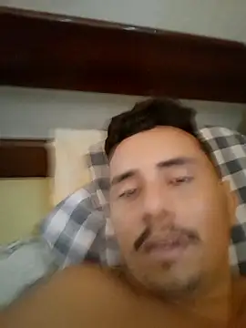 luissilva0071 online show from 11-24-25, 12:38