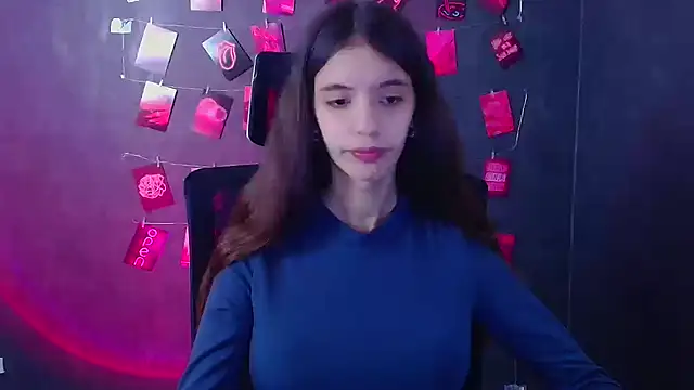 Aishell  online show from 12-23-25, 06:23