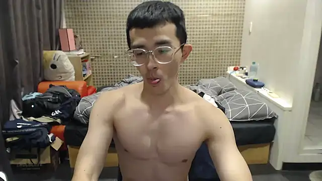 Snapshot of Stevenjt chatting on 10-26-25, 04:18 Stevenjt online show from 10-26-25, 04:18