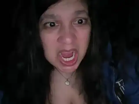 MelanieFawker online show from 11-17-25, 10:08