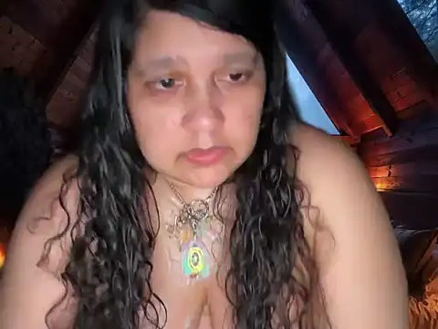 MelanieFawker online show from 04-11-26, 07:45