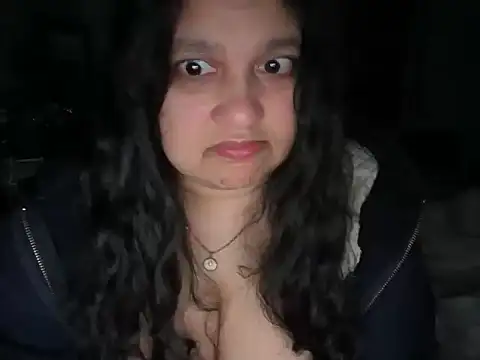 MelanieFawker online show from 11-04-25, 04:05