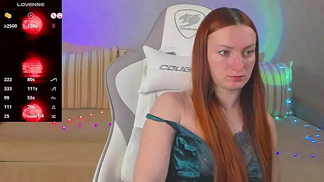 FlamyGold online show from 12-15-25, 01:33