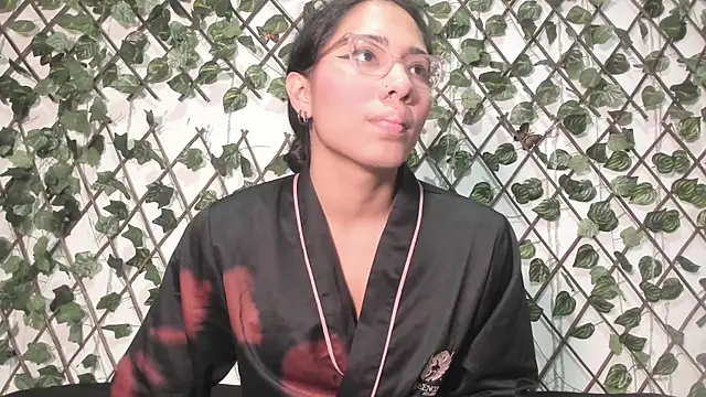 EmilyGomezLS online show from 03-27-26, 11:55