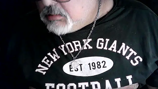 Snapshot of cashot58 chatting on 05-12-26, 10:54 cashot58 online show from 05-12-26, 10:54