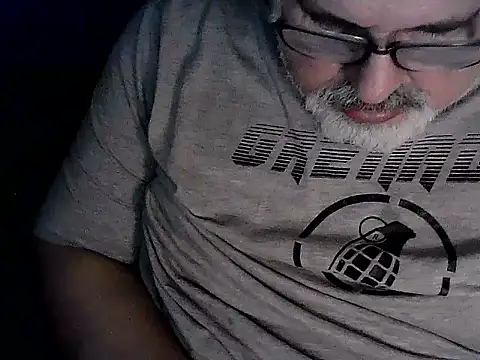 Snapshot of cashot58 chatting on 10-09-25, 06:19 cashot58 online show from 10-09-25, 06:19