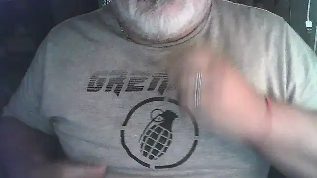 Snapshot of cashot58 chatting on 02-26-26, 01:33 cashot58 online show from 02-26-26, 01:33