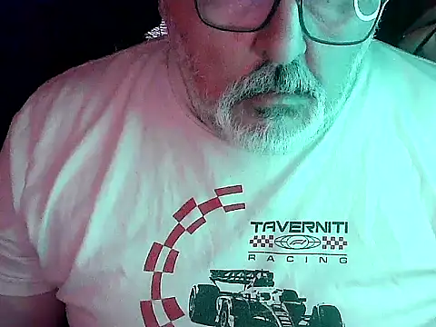 Snapshot of cashot58 chatting on 02-12-26, 07:02 cashot58 online show from 02-12-26, 07:02