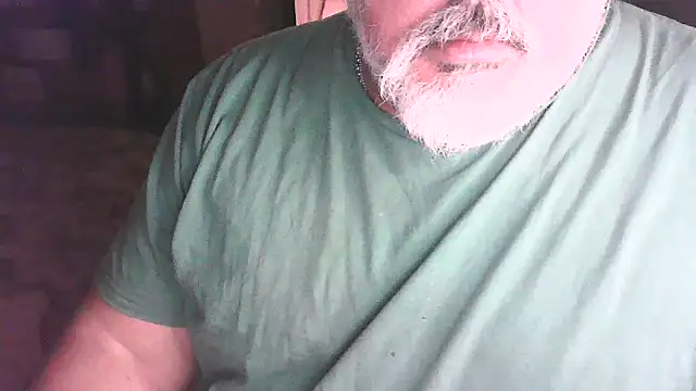 Snapshot of cashot58 chatting on 05-01-26, 04:06 cashot58 online show from 05-01-26, 04:06