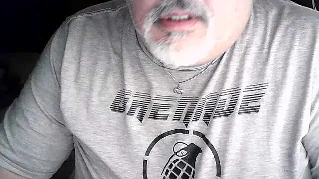 Snapshot of cashot58 chatting on 05-08-26, 10:41 cashot58 online show from 05-08-26, 10:41