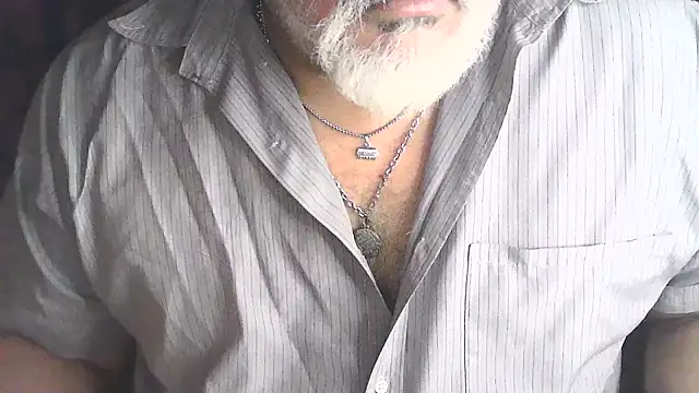 Snapshot of cashot58 chatting on 04-30-26, 01:29 cashot58 online show from 04-30-26, 01:29
