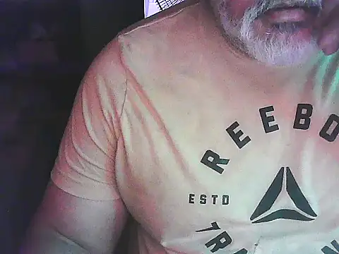 Snapshot of cashot58 chatting on 02-25-26, 01:22 cashot58 online show from 02-25-26, 01:22