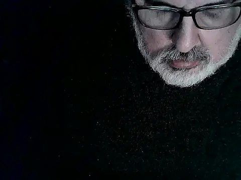 Snapshot of cashot58 chatting on 09-22-25, 02:34 cashot58 online show from 09-22-25, 02:34