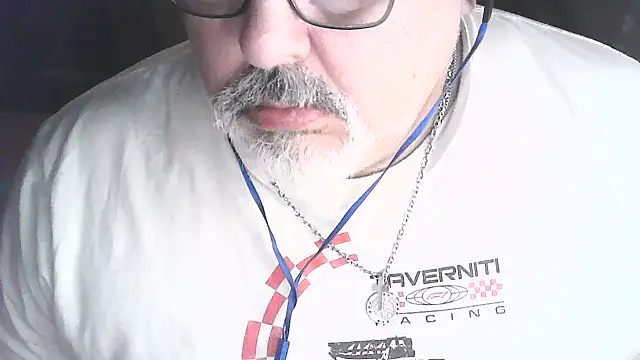 Snapshot of cashot58 chatting on 05-17-26, 12:49 cashot58 online show from 05-17-26, 12:49