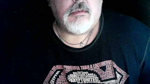 Snapshot of cashot58 chatting on 06-12-26, 09:18 cashot58 online show from 06-12-26, 09:18