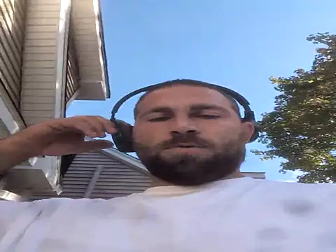 jwiththethickone413 online show from 10-03-25, 03:46