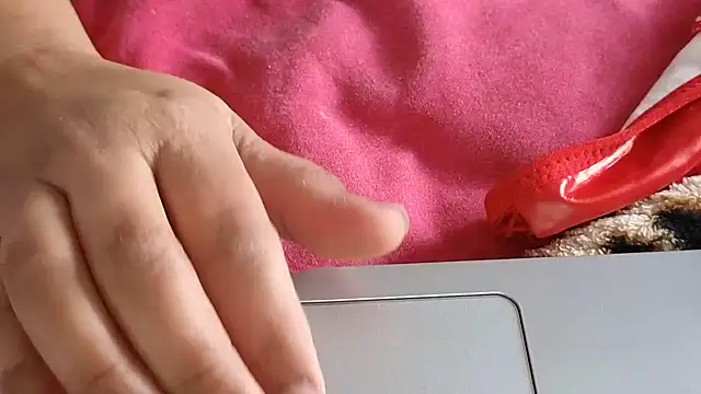 Snapshot of wandinha24 chatting on 02-09-25, 10:42 wandinha24 online show from 02-09-25, 10:42