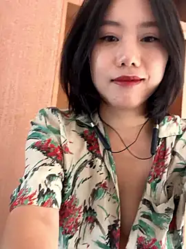 Eliza-E online show from 04-01-26, 01:19