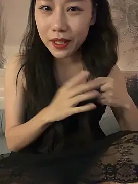 Eliza-E online show from 12-16-25, 01:15