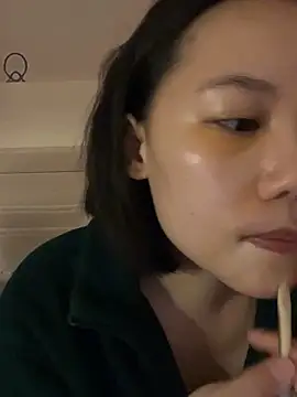 Eliza-E online show from 02-06-26, 01:01