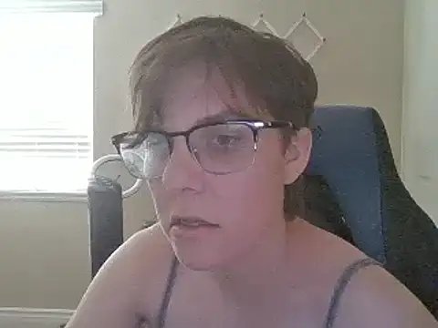 KaliSnow199623 online show from 02-05-25, 12:20