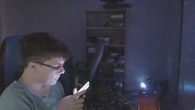 KaliSnow199623 online show from 01-09-26, 02:07