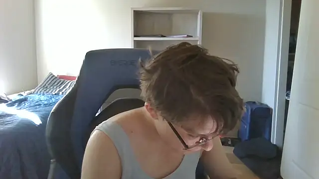 KaliSnow199623 online show from 09-17-25, 10:12