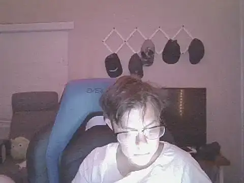 KaliSnow199623 online show from 01-10-25, 06:09