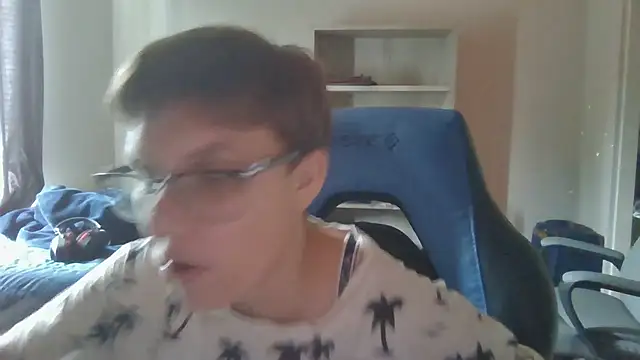 KaliSnow199623 online show from 09-10-25, 10:09