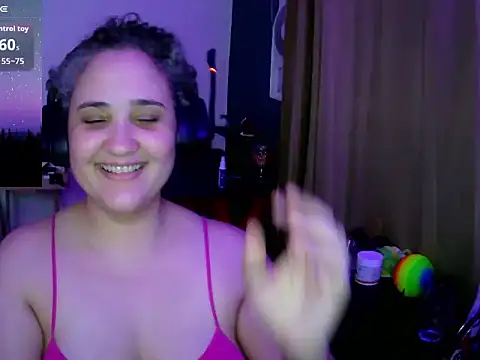 Snapshot of lolalicious_758 chatting on 11-18-25, 03:10 lolalicious 758 online show from 11-18-25, 03:10