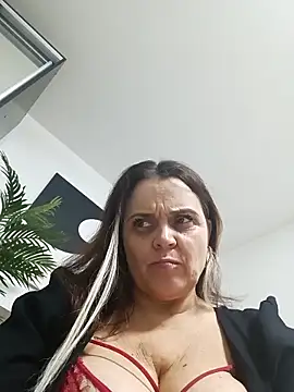 hugebobbs online show from 03-03-26, 08:21