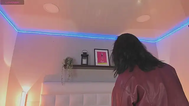 sofi bakerr online show from 04-01-26, 12:06