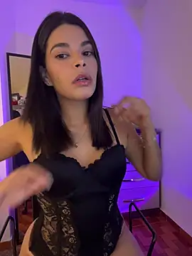 Snapshot of DaryRos chatting on 03-19-25, 11:14 DaryRos online show from 03-19-25, 11:14