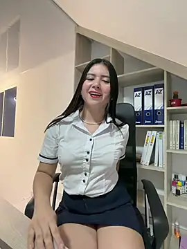 VAL PRINCESS online show from 01-16-26, 12:14