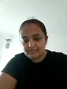 Snapshot of sarahhh1987 chatting on 10-01-25, 08:19 sarahhh1987 online show from 10-01-25, 08:19