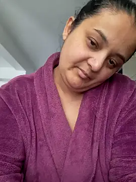 sarahhh1987 online show from 01-09-26, 08:32