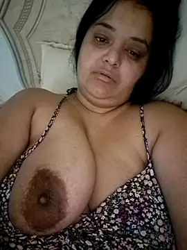 sarahhh1987 online show from 11-17-25, 05:55