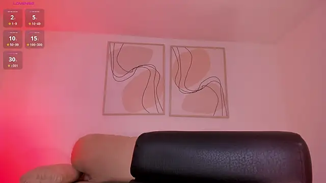 HannaConnor  online show from 09-27-25, 12:33