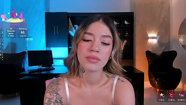 ViolettHansson online show from 10-01-25, 06:34