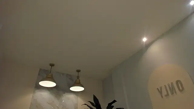 AliceHarper  online show from 02-10-26, 09:47