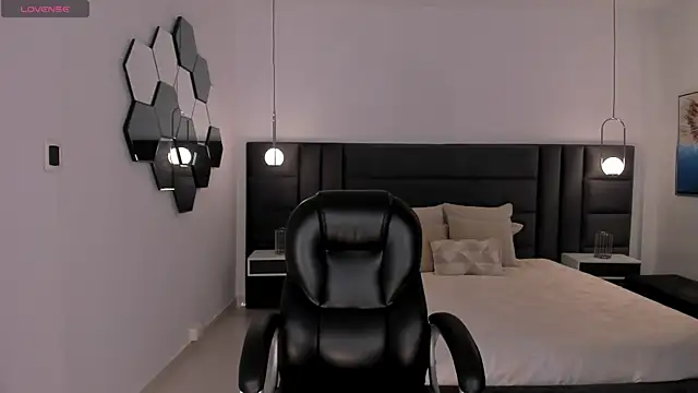 AliceHarper  online show from 03-09-25, 03:54