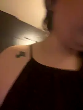 holyeroticss online show from 10-05-25, 01:07
