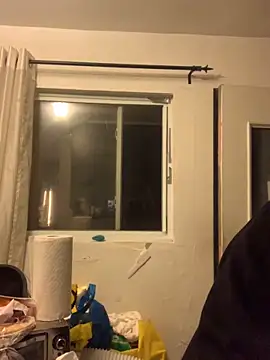 holyeroticss online show from 11-17-25, 02:04