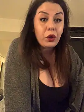 holyeroticss online show from 02-04-26, 01:22